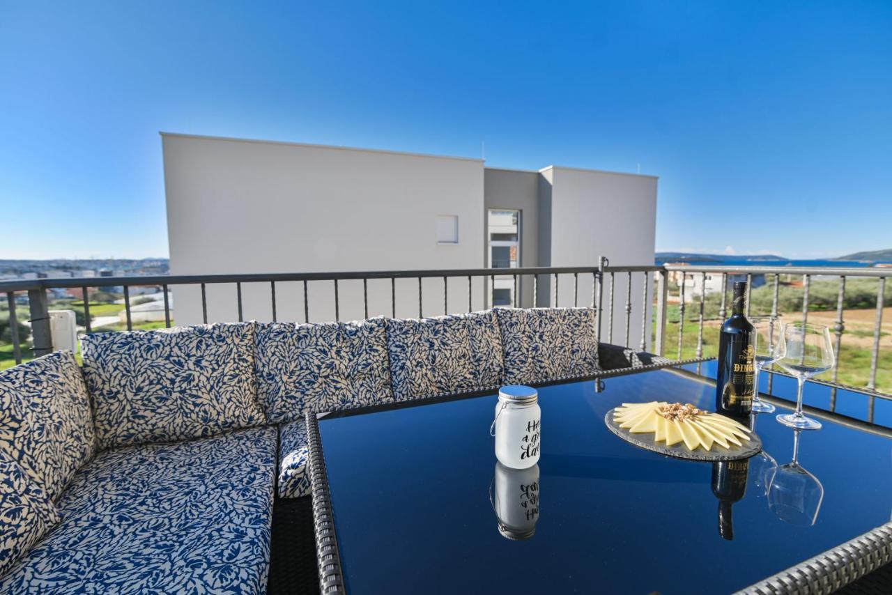 Apartment Marko Trogir Exterior photo