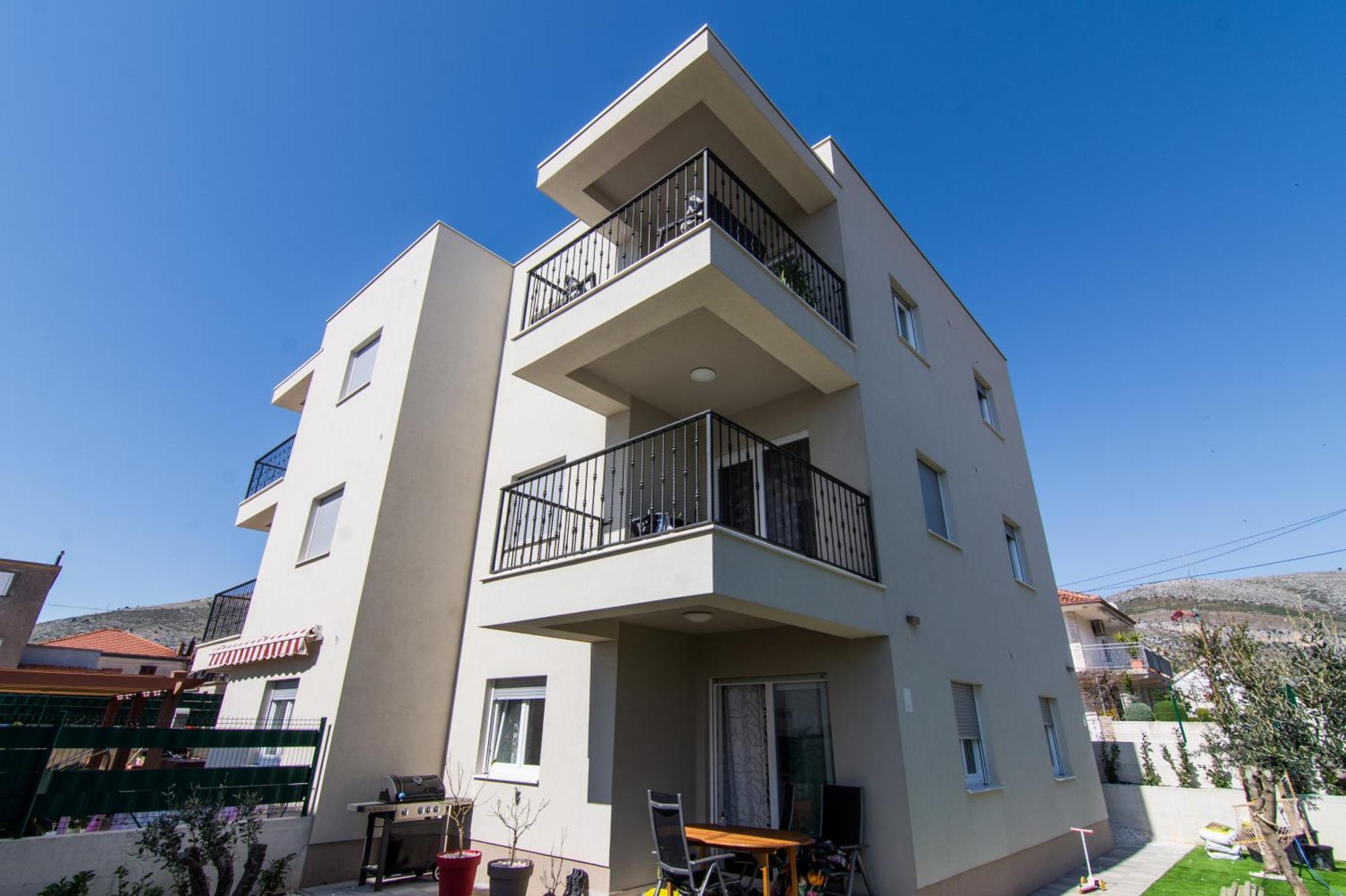 Apartment Marko Trogir Exterior photo